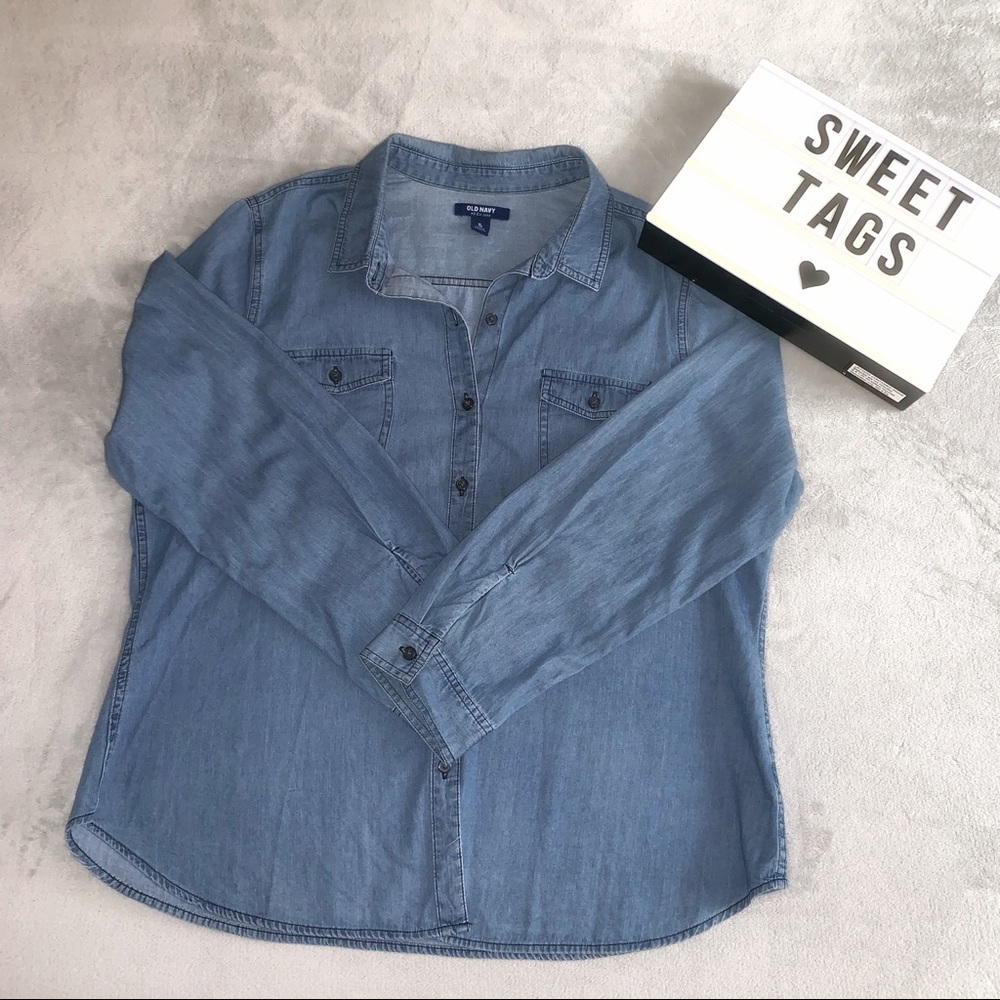 Chambray Button Up